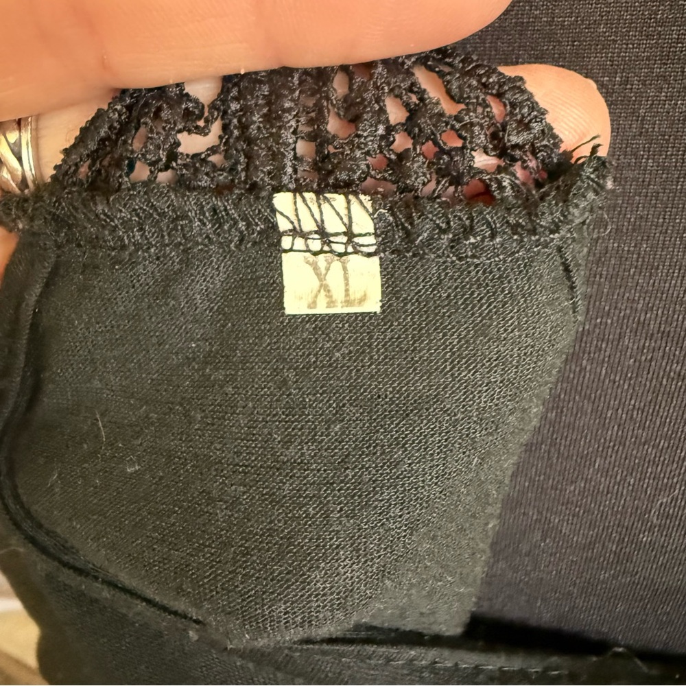 Dragon Print Racer Back Tank Top - Picture 5 of 8